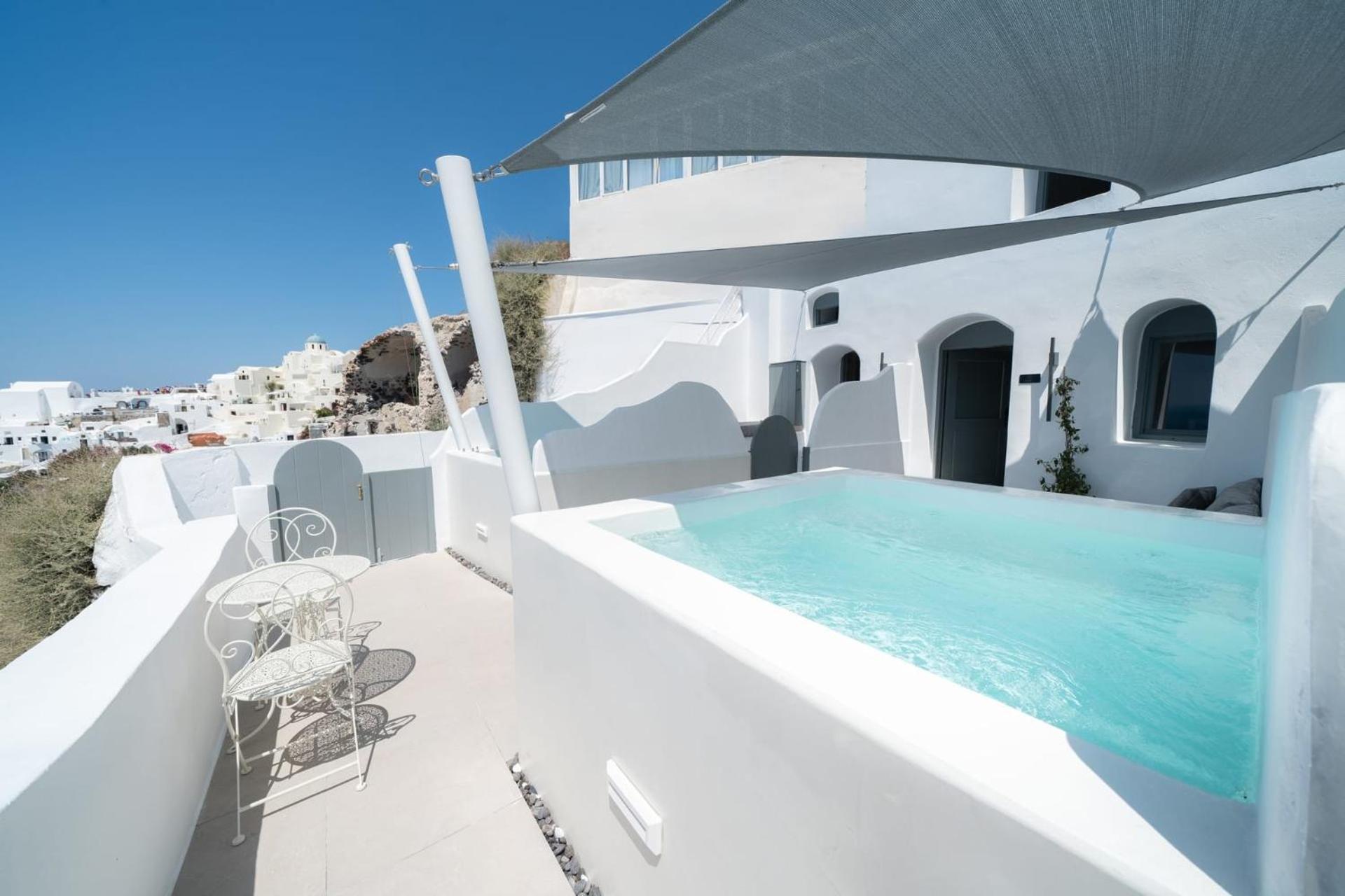 Deluxe Suite Sea View With Jetted Tub Bvs Oia Santorini *